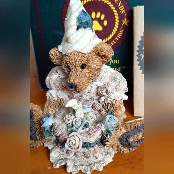 Bailey’s Birthday Boyd’s Bear figurine 1993 - Picture 3 of 4